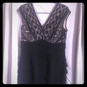 Dress = Sleeveless, Jessica Howard size 12.